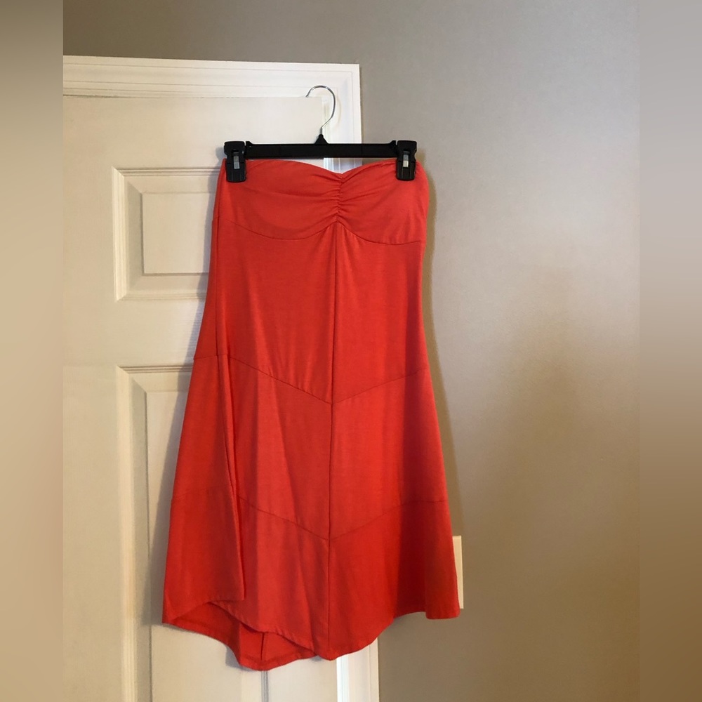 Guess salmon strapless dress